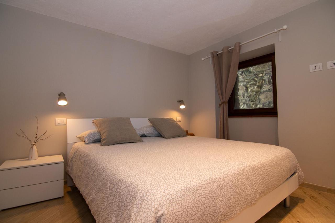 Le Casette Di Rovine Apartment อาออสตา ภายนอก รูปภาพ