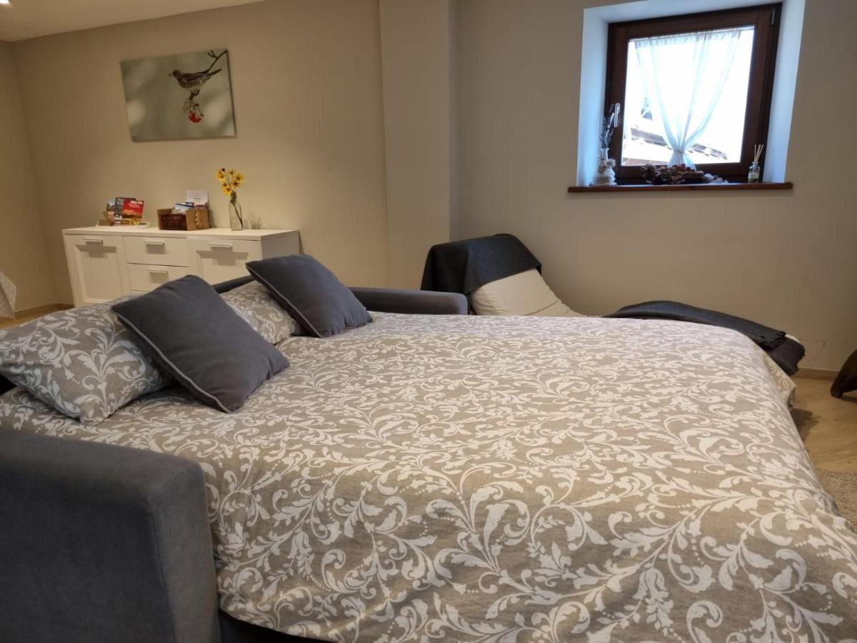 Le Casette Di Rovine Apartment อาออสตา ภายนอก รูปภาพ
