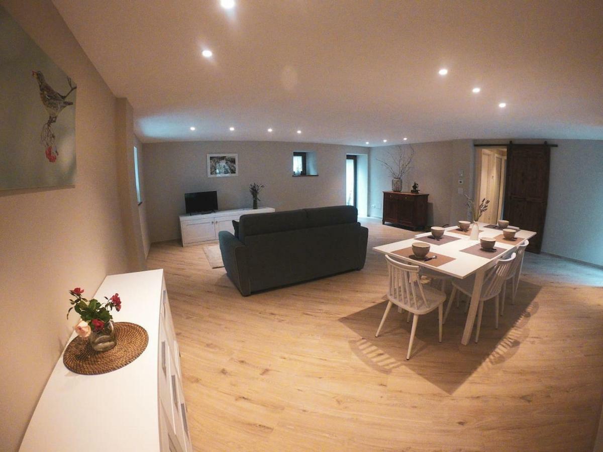 Le Casette Di Rovine Apartment อาออสตา ภายนอก รูปภาพ